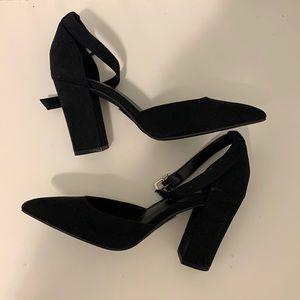 Abound black heels Size 7 NEW